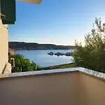 Mira Vendégház Supetarska Draga