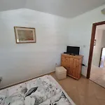 Vendégház Mira