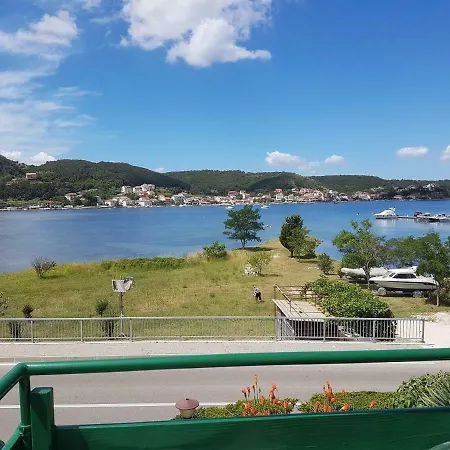 Mira Supetarska Draga