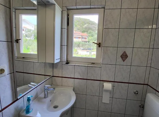 Penzion Mira Supetarska Draga