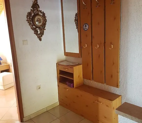 Mira 3*