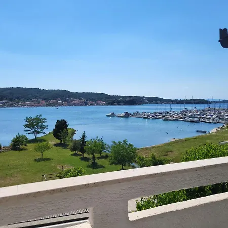 Mira Guest house