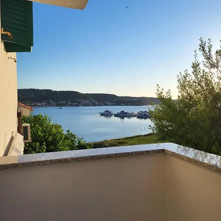 Mira Guest house Supetarska Draga