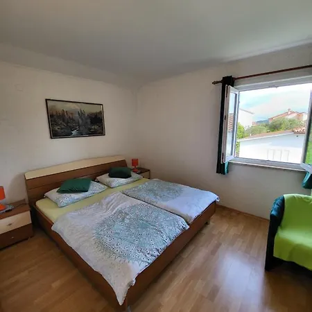 Guest house Mira 3*