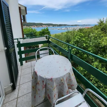 Mira Guest house 3*