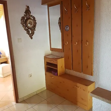 Mira 3*