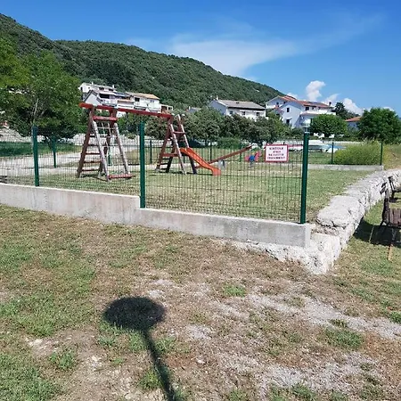بيت ضيافة Mira