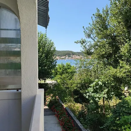 Mira Guest house 3*